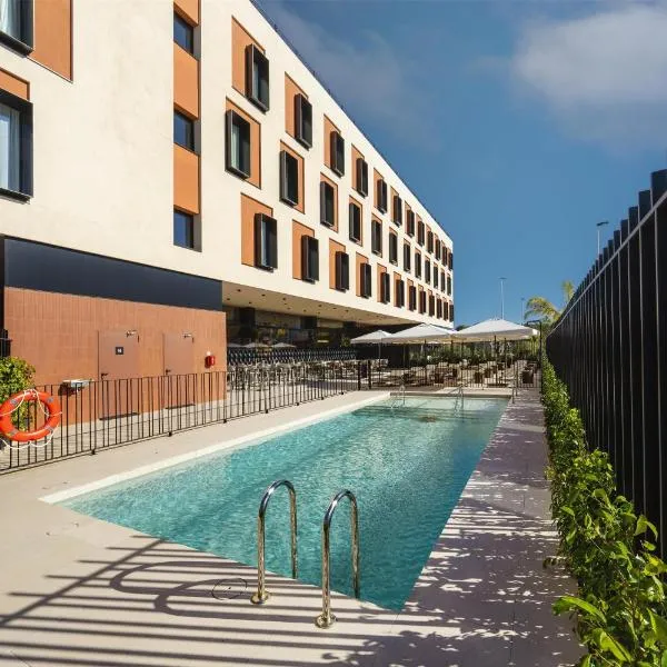 Hampton By Hilton Alicante Airport，位于阿利坎特的酒店