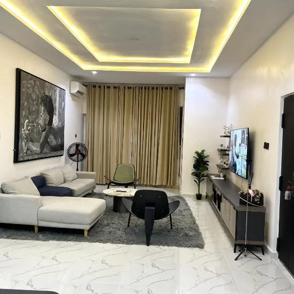 Dinems Apartment，位于伊凯贾的酒店