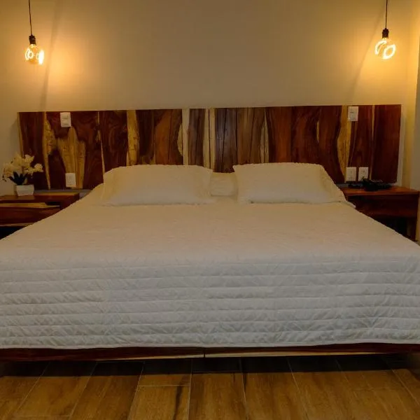 Hotel Tres Reinas，位于Xicotepec de Juárez的酒店