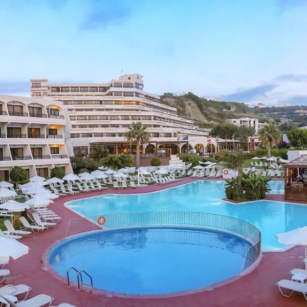 Sol Cosmopolitan Rhodes，位于依克希亚的酒店