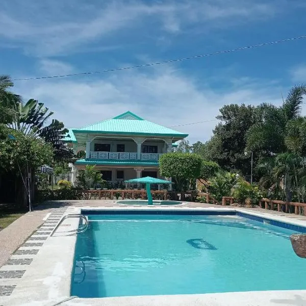 Bulls residence house upper floor rooms，位于Toledo的酒店