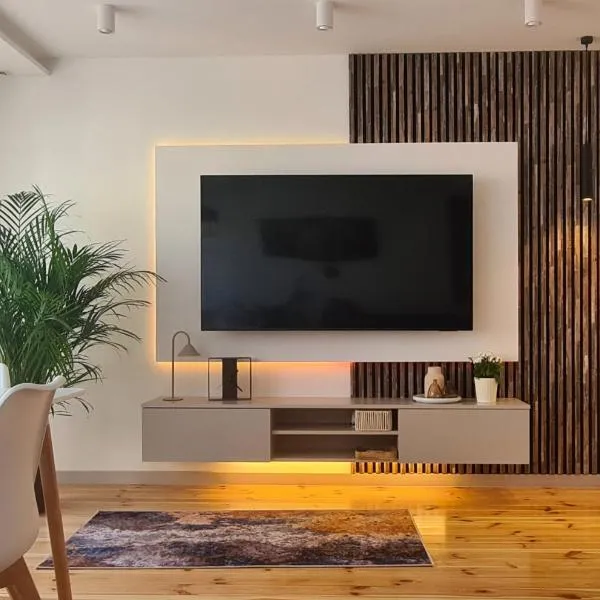 TARNO Lake Apartment，位于塔尔诺布热格的酒店