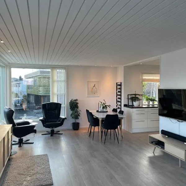 Single-family home in Harstad，位于哈尔斯塔的酒店