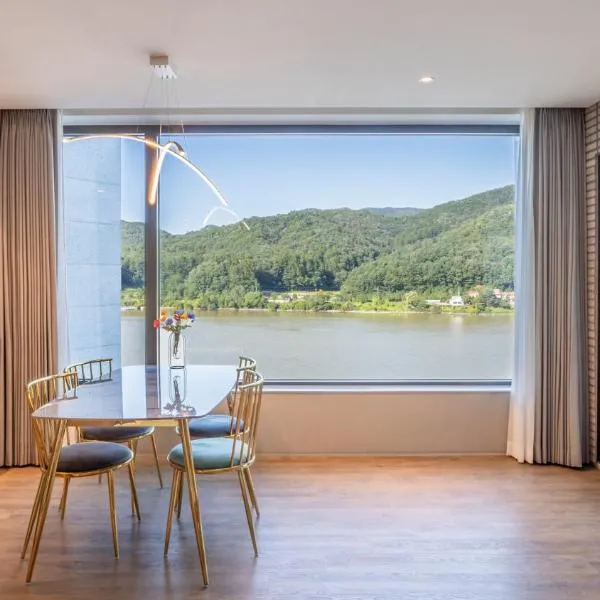 Gapyeong Laputa Resort，位于加平的酒店