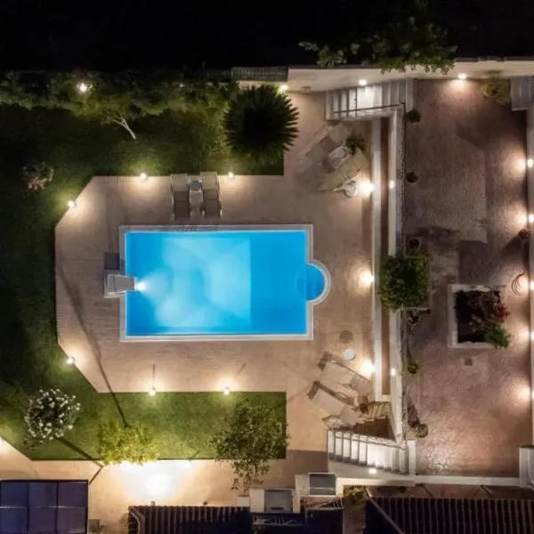 Artemis Riviera Near Athen's Airport By SEM，位于阿特米达的酒店