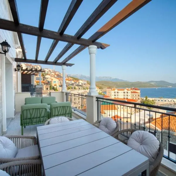 Lustica Bay Marina Village by 2BHome，位于卢什蒂卡的酒店