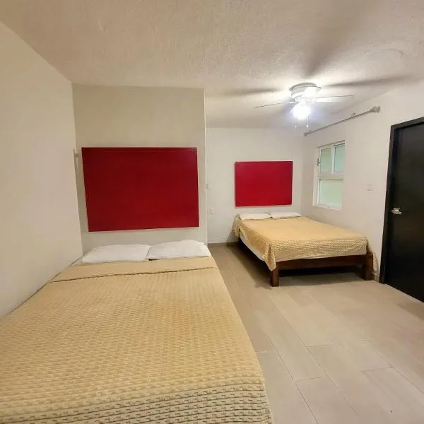 Hotel Las Torres，位于提瓦坎的酒店