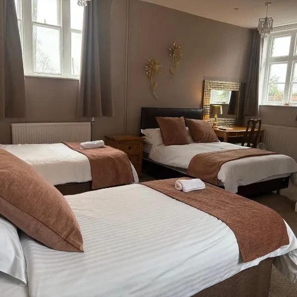 The Berkeley Arms Hotel，位于伯克利的酒店