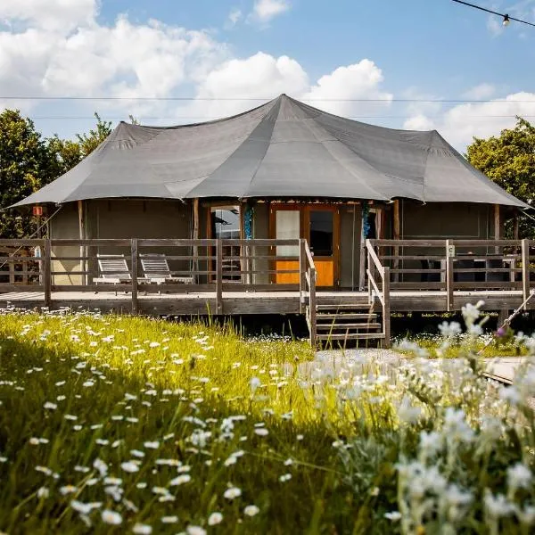 Greenfields Glamping Durbuy，位于杜柏的酒店