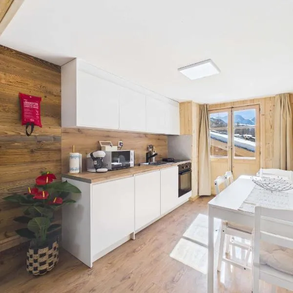 Apartment near Zermatt with Stunning Views，位于兰达的酒店