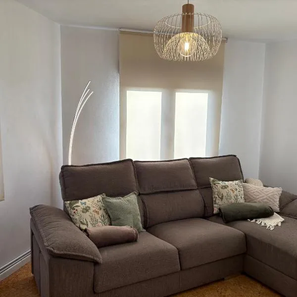 Vivienda Vacacional Los Campones，位于Berrón的酒店