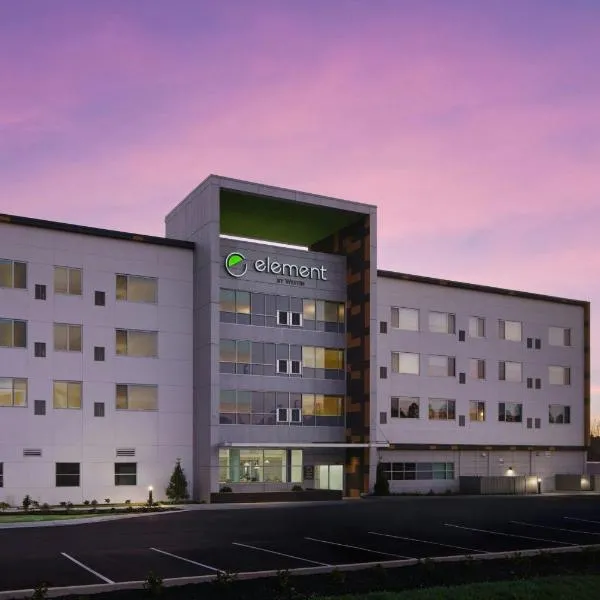 Element Pooler Savannah Airport，位于萨凡纳的酒店