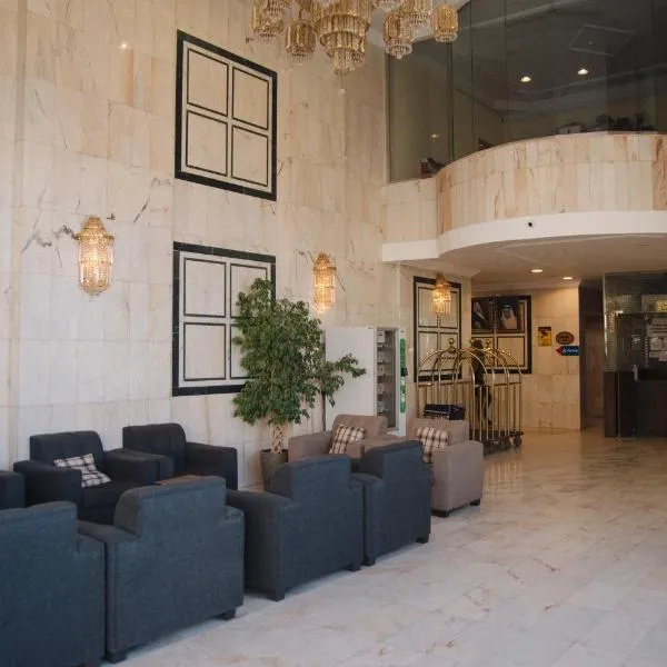 شقق ذي كادي المخدومة The Kadi Serviced Apartments，位于巴哈的酒店