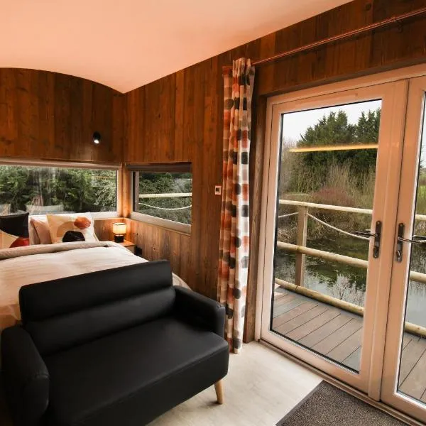 Reeds and Rushes Retreat，位于Scarcroft的酒店
