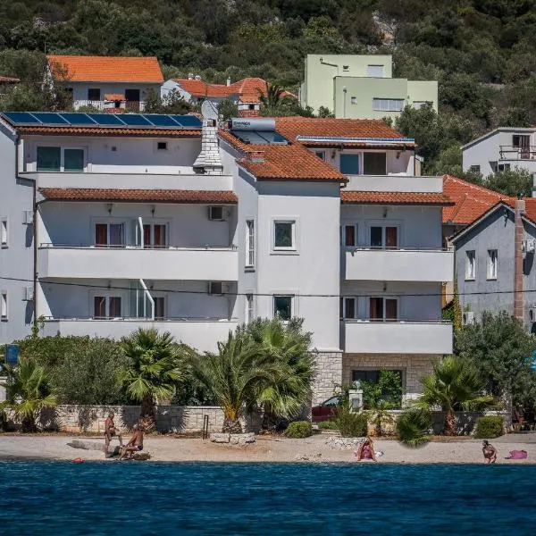Villa Albatros，位于维尼斯切的酒店