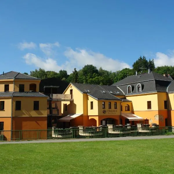 Hotel Střelnice，位于梅图耶河畔特普利采的酒店