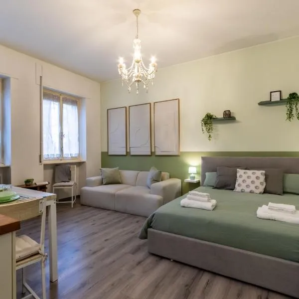 Varese centro - Feel Good Apartment - Free Wi-fi，位于瓦雷泽的酒店