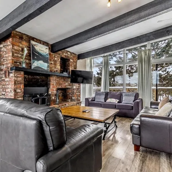 Mountain View-Backyard-Air-Conditioning-BBQ-15mins walk Blue Mountain Village，位于蓝山的酒店