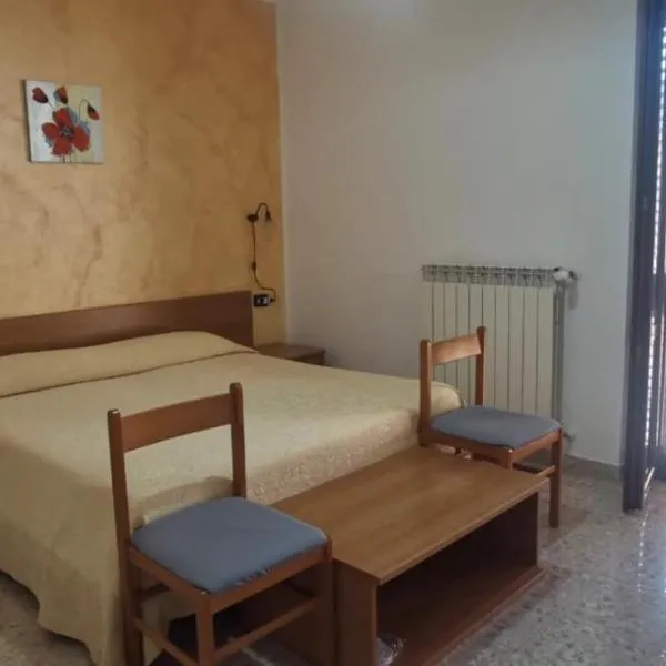 Hotel Edelweiss,位于Laino Borgo的酒店