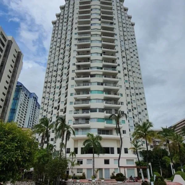 Apartamento Frente al Mar Vista espectacular La Palapa，位于阿卡普尔科的酒店