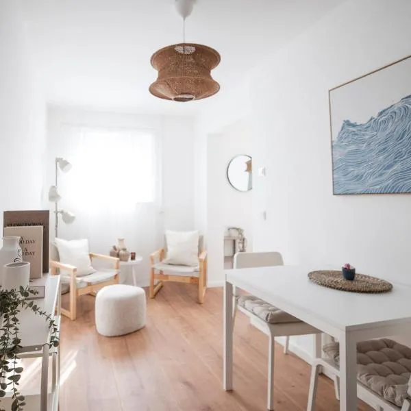 Penthouse & Forest Retreat - near city，位于博恩海姆的酒店