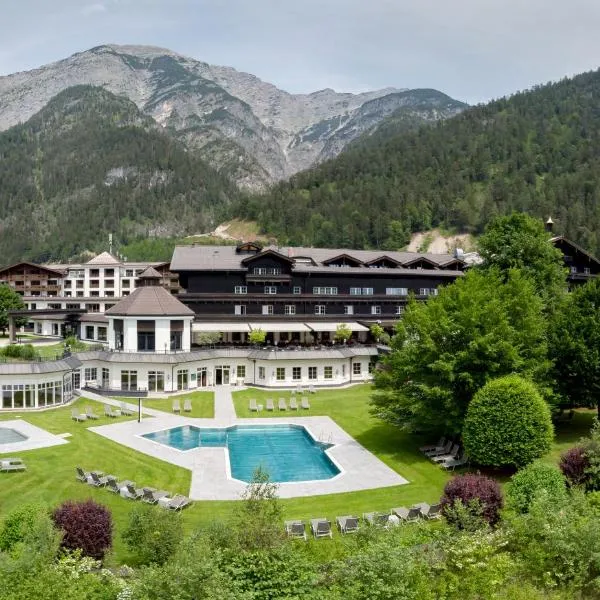 Hotel Gut Brandlhof，位于萨菲登安斯泰内嫩米尔的酒店