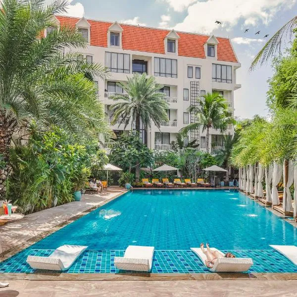 Palace Gate Hotel & Resort by EHM，位于金边的酒店