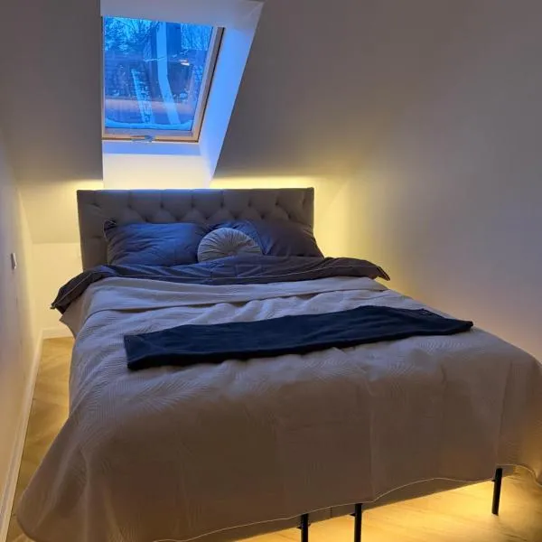 New apartment next to Warsaw，位于马尔基的酒店