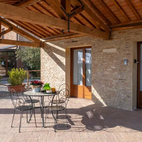 Podere Casana Agriturismo，位于蒙特罗尼德阿尔比亚的酒店