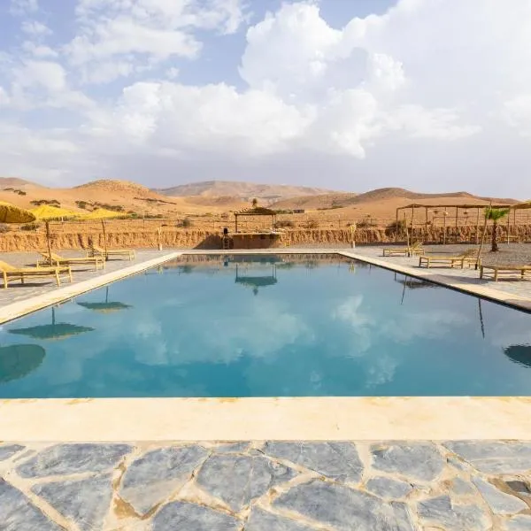 Be Nomad Agafay Camp，位于El Karia的酒店