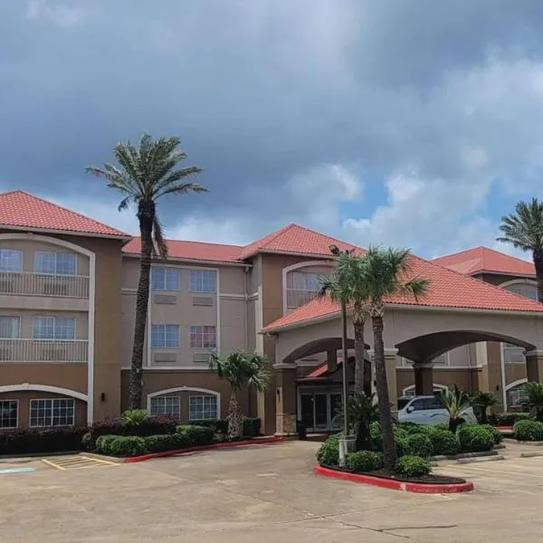 Kemah Edgewater Hotel, SureStay Collection by Best Western，位于锡布鲁克的酒店