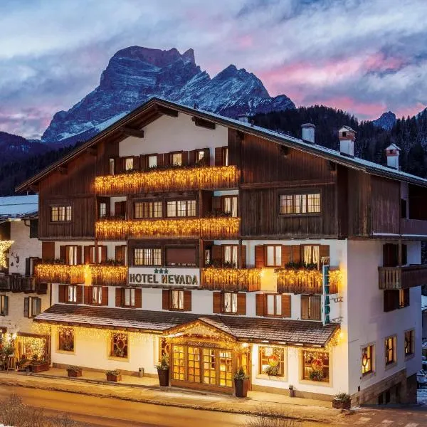 Best Western Hotel Nevada，位于圣维托-迪卡多雷的酒店