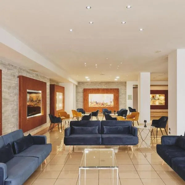 Hotel Planet International，位于阿雷佐的酒店