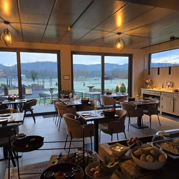 Q-time Barvaux, Durbuy-Adults Only，位于杜柏的酒店