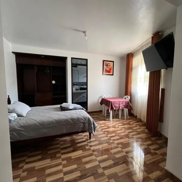 Menacho's House，位于Caraz的酒店