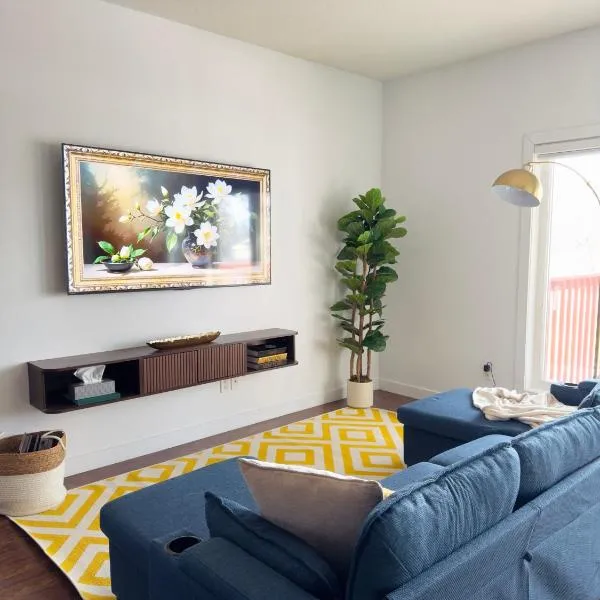 Charming 3BR Suite Near Downtown, General Hospital，位于里贾纳的酒店