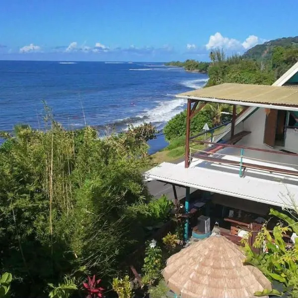 Ohana Beach Hostel Bungalows & dortoir，位于Afaahiti的酒店