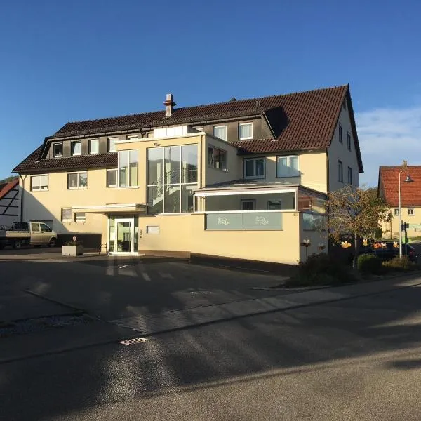Gasthof zur Rose，位于Essingen的酒店