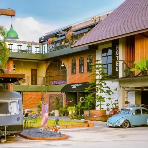 Dream Factory Hotel，位于乌隆他尼的酒店