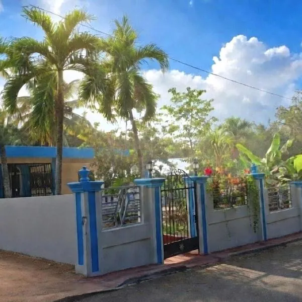 Villa Rosa，位于圣斐利-银港的酒店