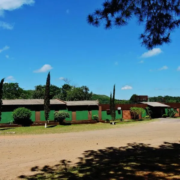 Hotel Comodoro De Livramento，位于圣安娜-利弗拉门图的酒店