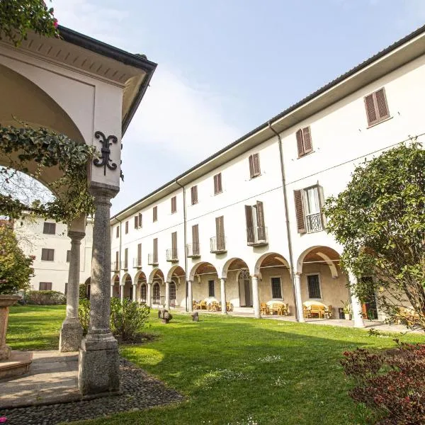 LVG Hotel Collection - Il Chiostro，位于韦尔巴尼亚的酒店