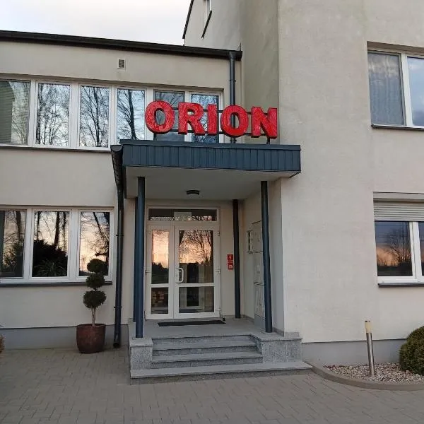 ORION，位于马佐夫舍地区奥斯特鲁夫的酒店