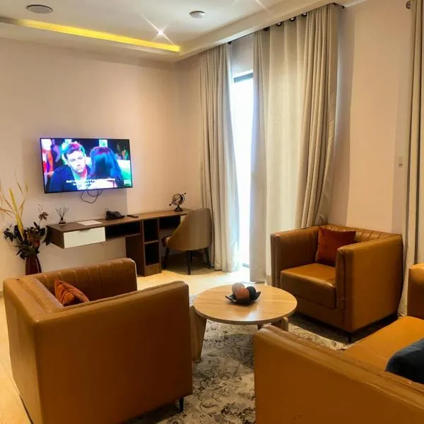 Vievely Suites and Apartments，位于伊凯贾的酒店