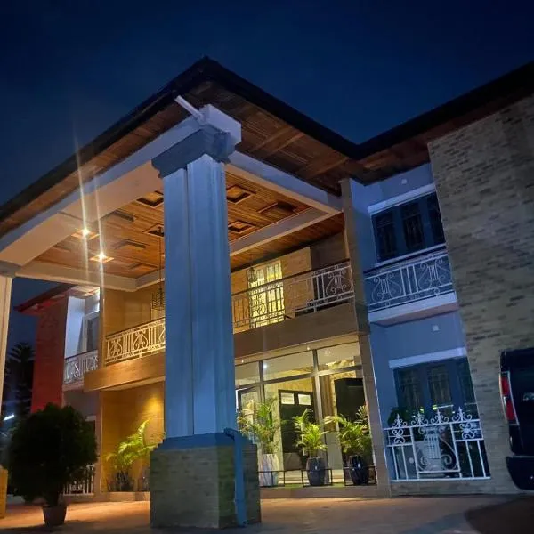 Shamrockmanor(TheResidence)，位于贝宁城的酒店