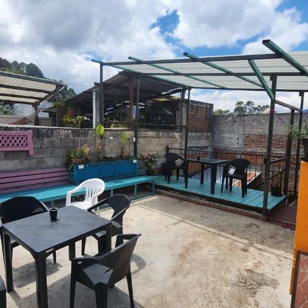 Embajada Inn，位于圣克里斯托瓦尔-德拉斯卡萨斯的酒店