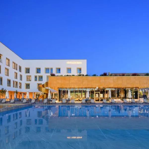 mk hotel tirana，位于地拉那的酒店