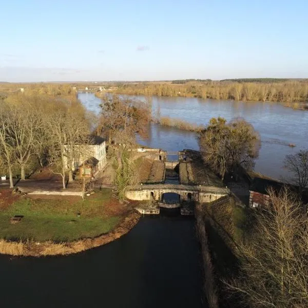 Chambres d’hôtes Le relais de Mantelot,位于Châtillon-sur-Loire的酒店