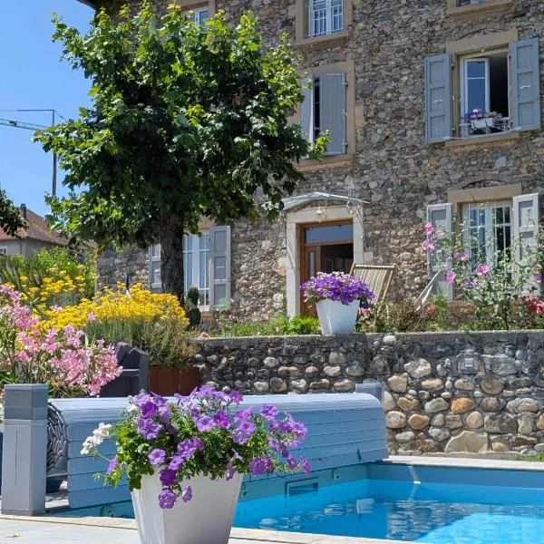 La Maison d'Arlette - Maison d'Hôte ,Gite , Hôtel - Petit déjeuner gourmand inclus，位于Saint-Blaise-du-Buis的酒店