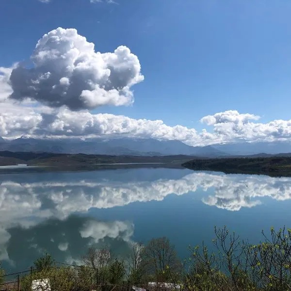 Ulza Lake Escape,位于Ulëz的酒店